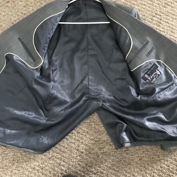 Suit jacket - Picture 3 of 7